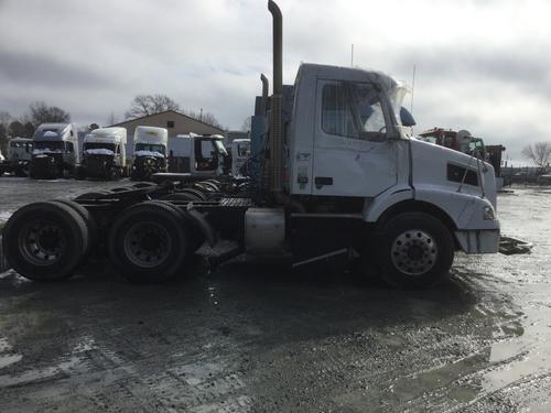 VOLVO VNM