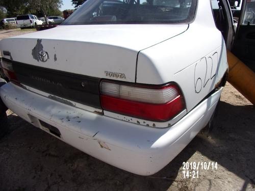 TOYOTA COROLLA