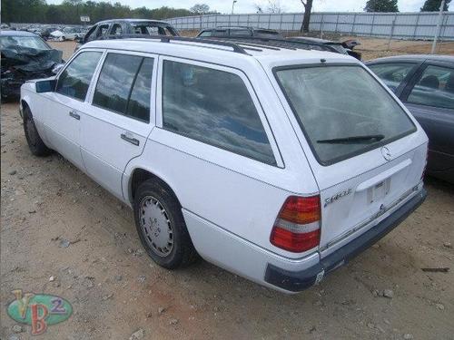 MERCEDES-BENZ MERCEDES 300E