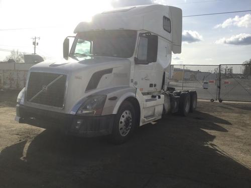 VOLVO VNL