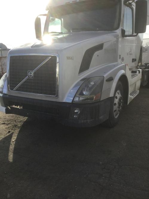 VOLVO VNL