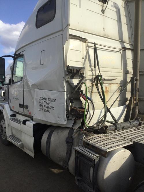 VOLVO VNL