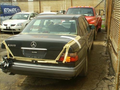 MERCEDES-BENZ MERCEDES E-CLASS