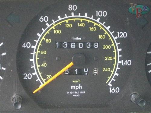 MERCEDES-BENZ MERCEDES 300E