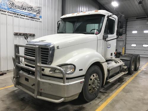 Freightliner COLUMBIA 120