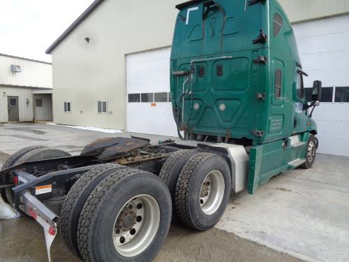 FREIGHTLINER CASCADIA 125