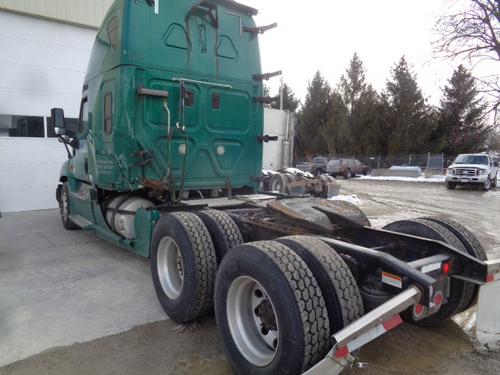 FREIGHTLINER CASCADIA 125