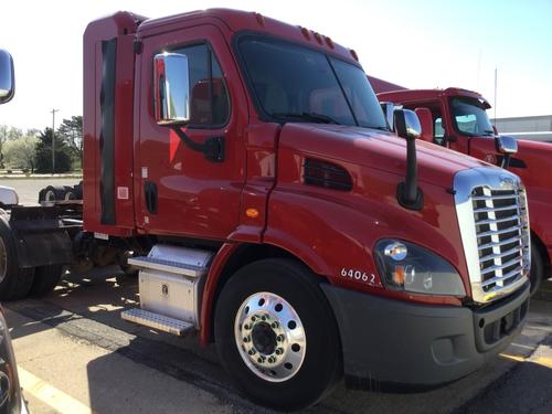 FREIGHTLINER CASCADIA 113