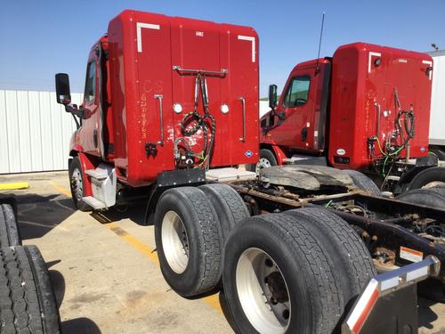 FREIGHTLINER CASCADIA 113