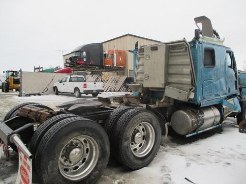 PETERBILT 587