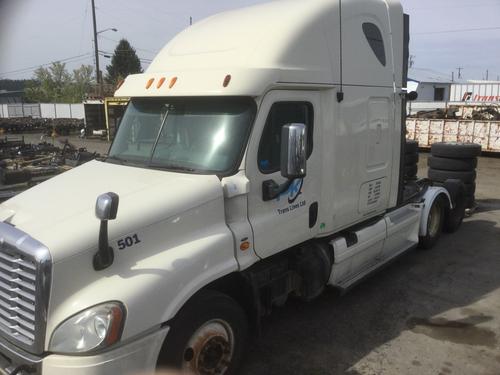 FREIGHTLINER CASCADIA 125