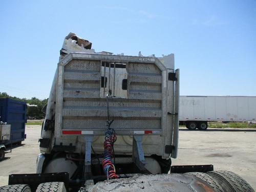 FREIGHTLINER CASCADIA 113