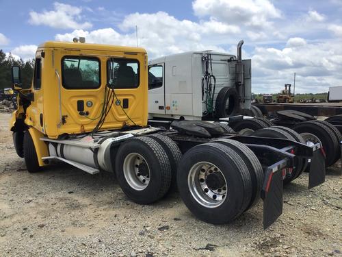 FREIGHTLINER CASCADIA 113