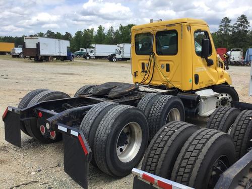 FREIGHTLINER CASCADIA 113