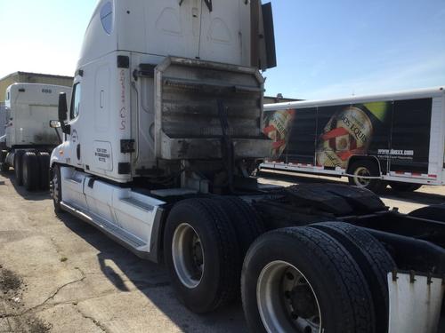 FREIGHTLINER CASCADIA 125