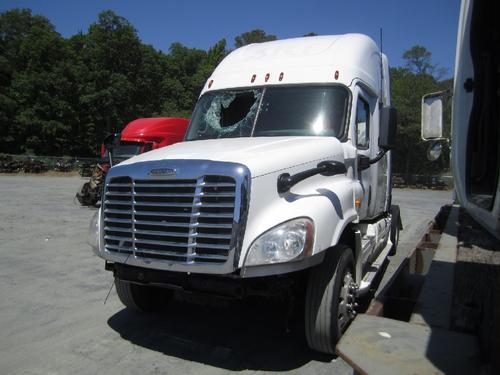 FREIGHTLINER CASCADIA 125