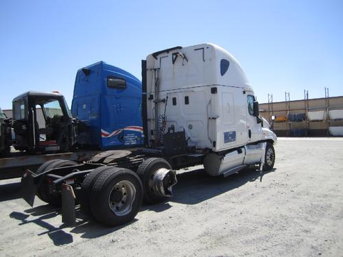 FREIGHTLINER CASCADIA 125