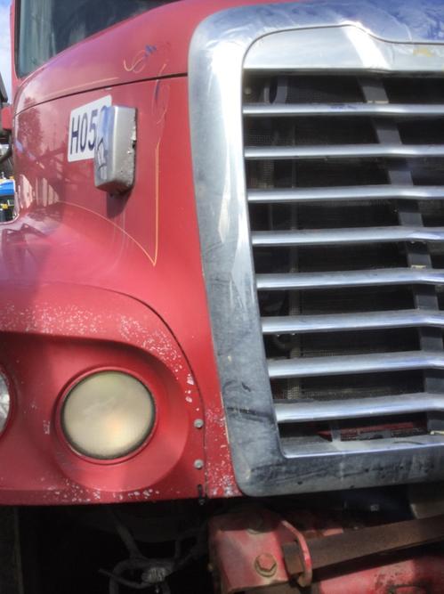 FREIGHTLINER CENTURY 120