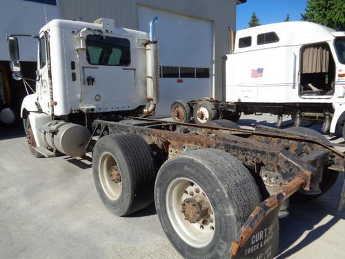 FREIGHTLINER COLUMBIA 120