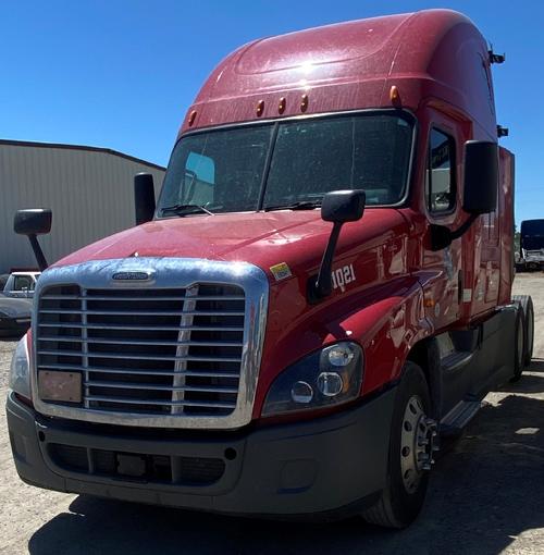 FREIGHTLINER CASCADIA 125