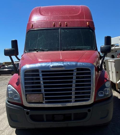 FREIGHTLINER CASCADIA 125