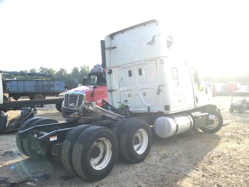 FREIGHTLINER CASCADIA 125