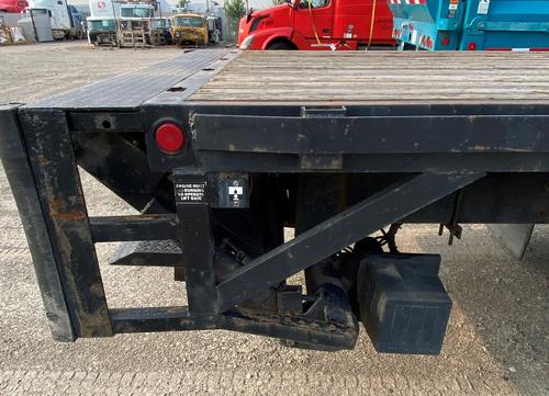 INTERNATIONAL 4300
