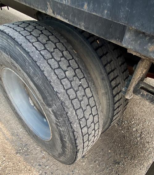 INTERNATIONAL 4300