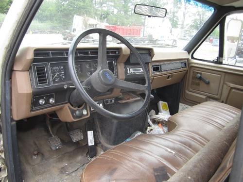 FORD F700