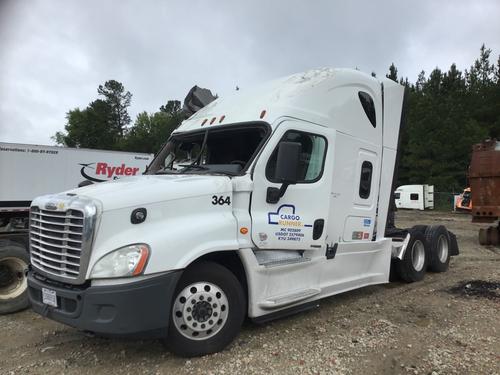 FREIGHTLINER CASCADIA 125