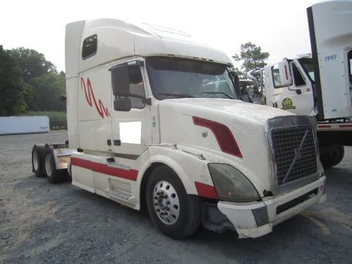 VOLVO VNL