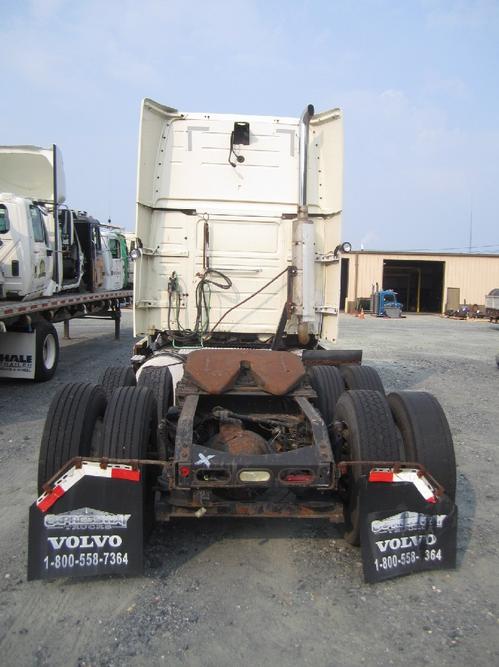 VOLVO VNL