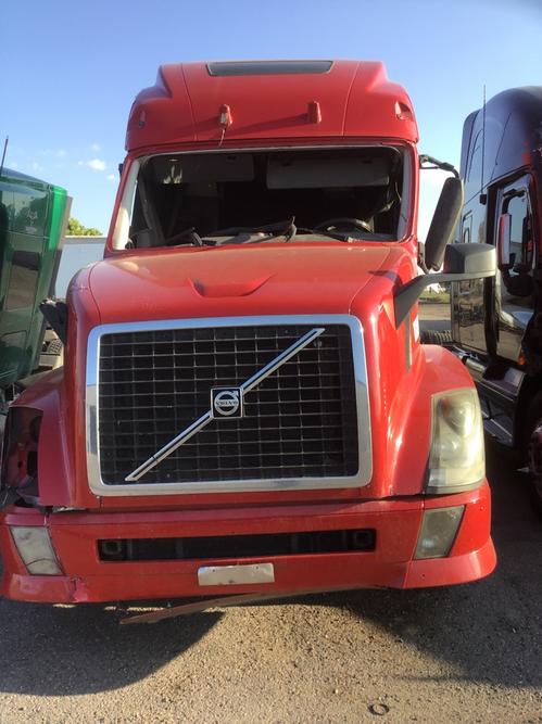 VOLVO VNL