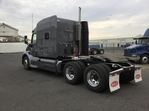 PETERBILT 579