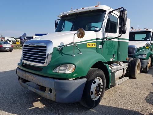 FREIGHTLINER COLUMBIA 112