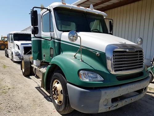 FREIGHTLINER COLUMBIA 112