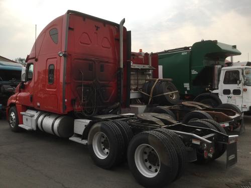 FREIGHTLINER CASCADIA 125