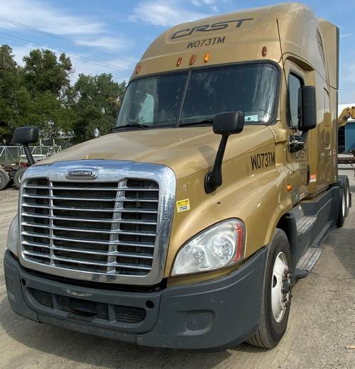 FREIGHTLINER CASCADIA 125