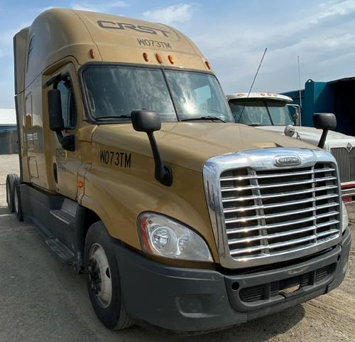 FREIGHTLINER CASCADIA 125