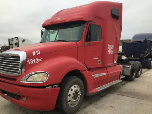 FREIGHTLINER COLUMBIA 120