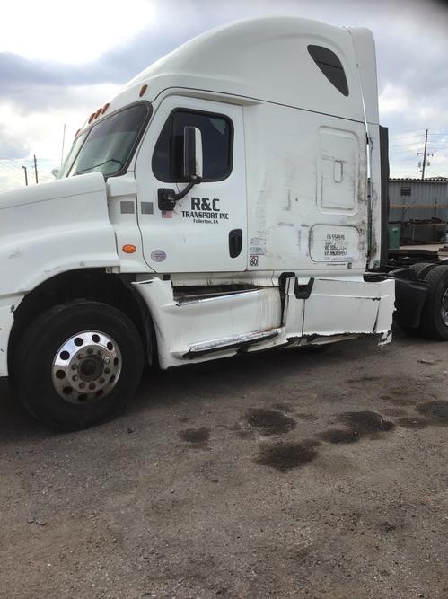 FREIGHTLINER CASCADIA 125