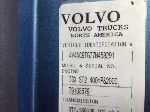 VOLVO VNL