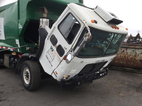 AUTOCAR WXLL (LOW LEVEL)