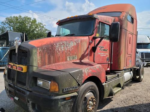 KENWORTH T600B