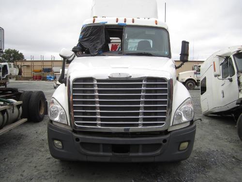 FREIGHTLINER CASCADIA 125