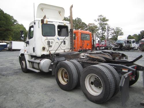 FREIGHTLINER CASCADIA 125