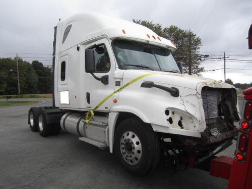 FREIGHTLINER CASCADIA 125