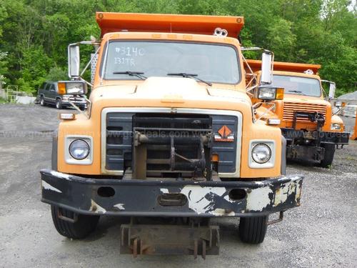 INTERNATIONAL 4900