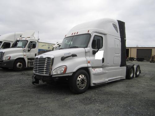 FREIGHTLINER CASCADIA 125