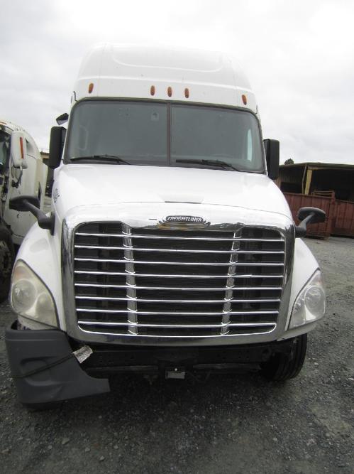 FREIGHTLINER CASCADIA 125